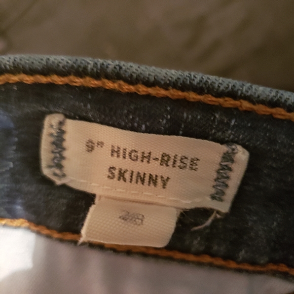 Madewell 9" High Rise Skinny Jean Button Exposed - Picture 3 of 5